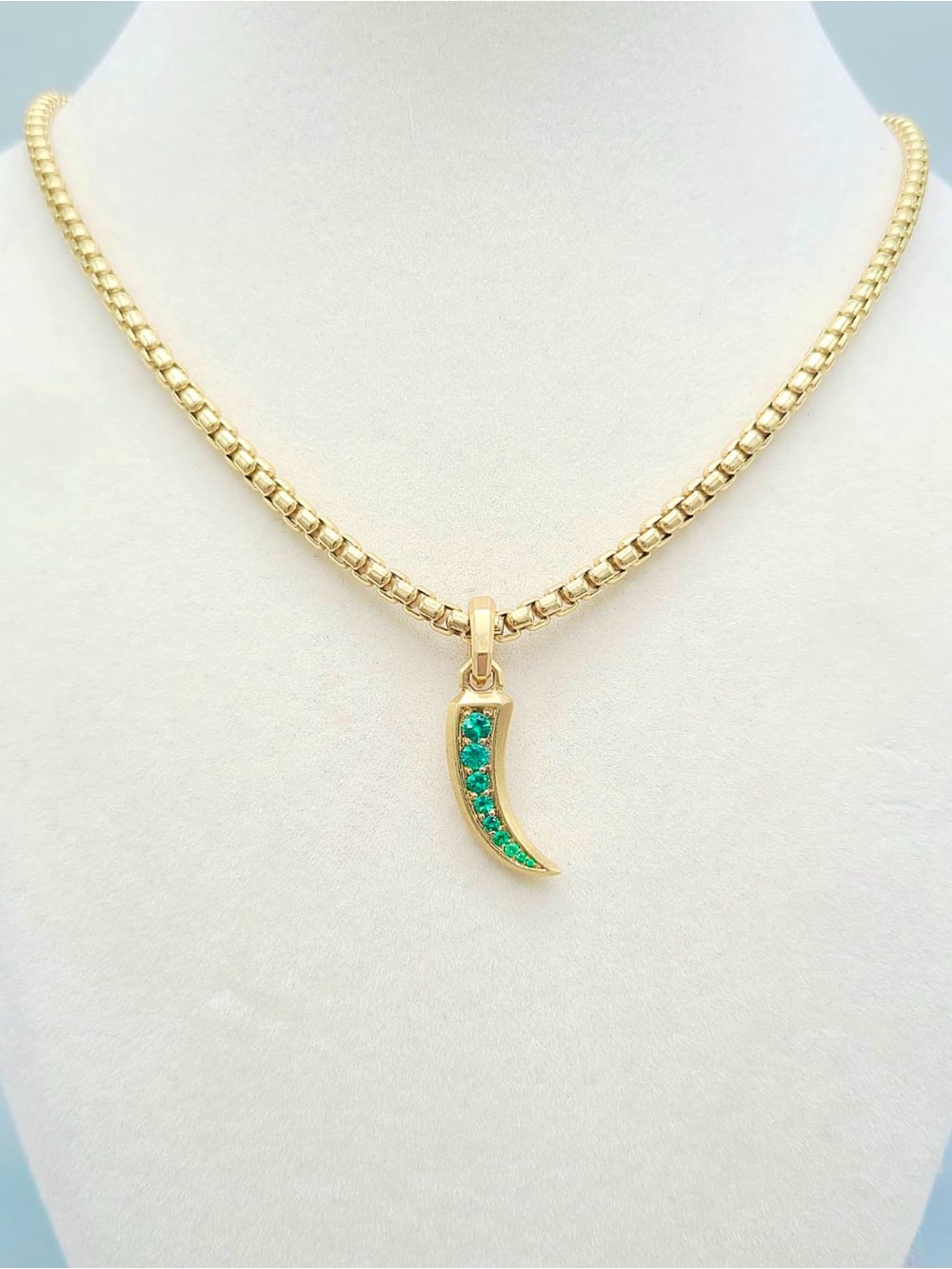 DAVID YURMAN Petrvs® Claw Amulet In 18K Yellow Gold With Emeralds, 30.7mm